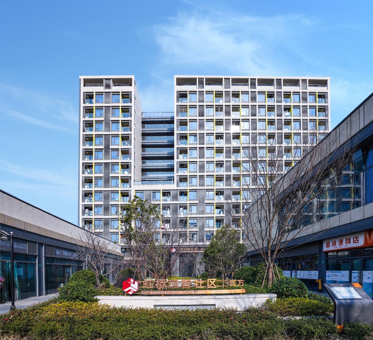 0331_143555_209.jpg 0331_143555_209.jpg