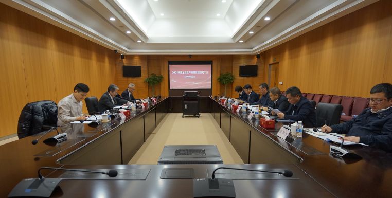 0224_180241_993.jpg 0224_180241_993.jpg