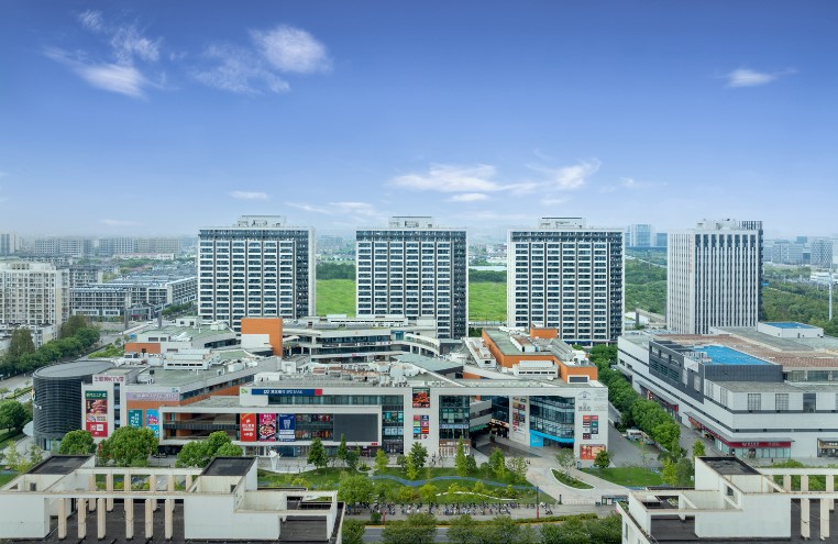 0305_180206_711.jpg 0305_180206_711.jpg